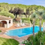 REF 2164 – RAMATUELLE – VILLA A PIED DE LA PLAGE – NR pièces – 5 chambres – 300 m²