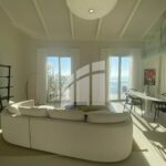 //ROQUEBRUNE CAP-MARTIN // ROOFTOP- VUE DÉGAGÉE MER – Magnifique Penthouse 118m2-  4P +Mezzanine en duplex front de mer // TERRASSE – GARAGE – AU CALME , EN PARFAIT ETAT – 4 pièces – 3 chambres – 118 m²