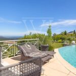 VILLA D’EXCEPTION AVEC VUE MER SUR LA BAIE DE CANNES – 4 pièces – 3 chambres – 230 m²