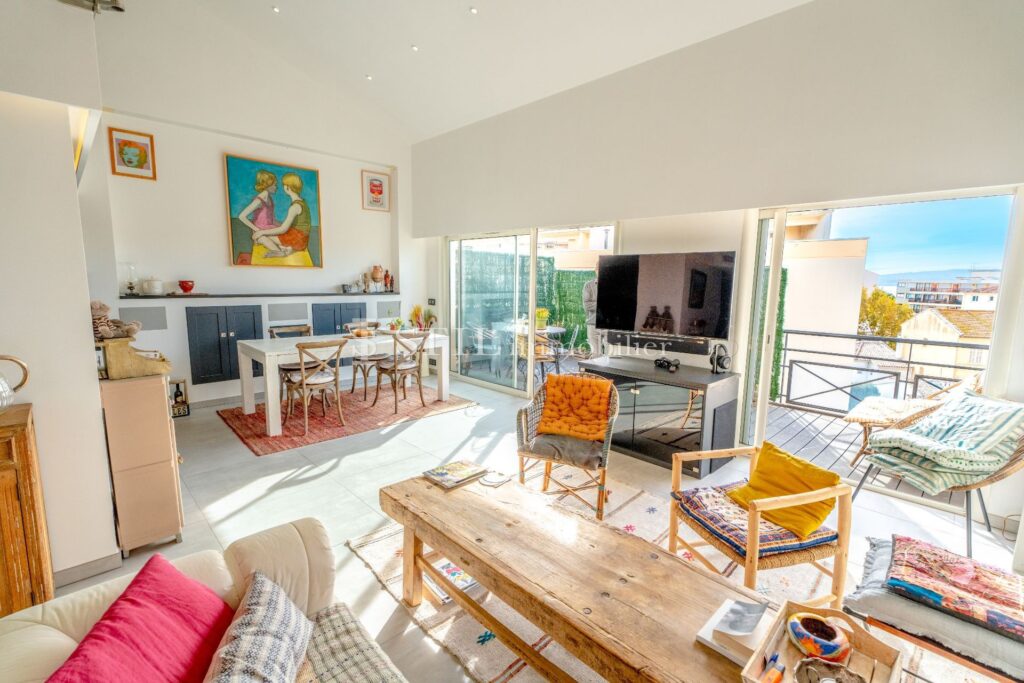 vente appartement 5 Pièce(s) – 5 pièces – 3 chambres – 122.00 m²