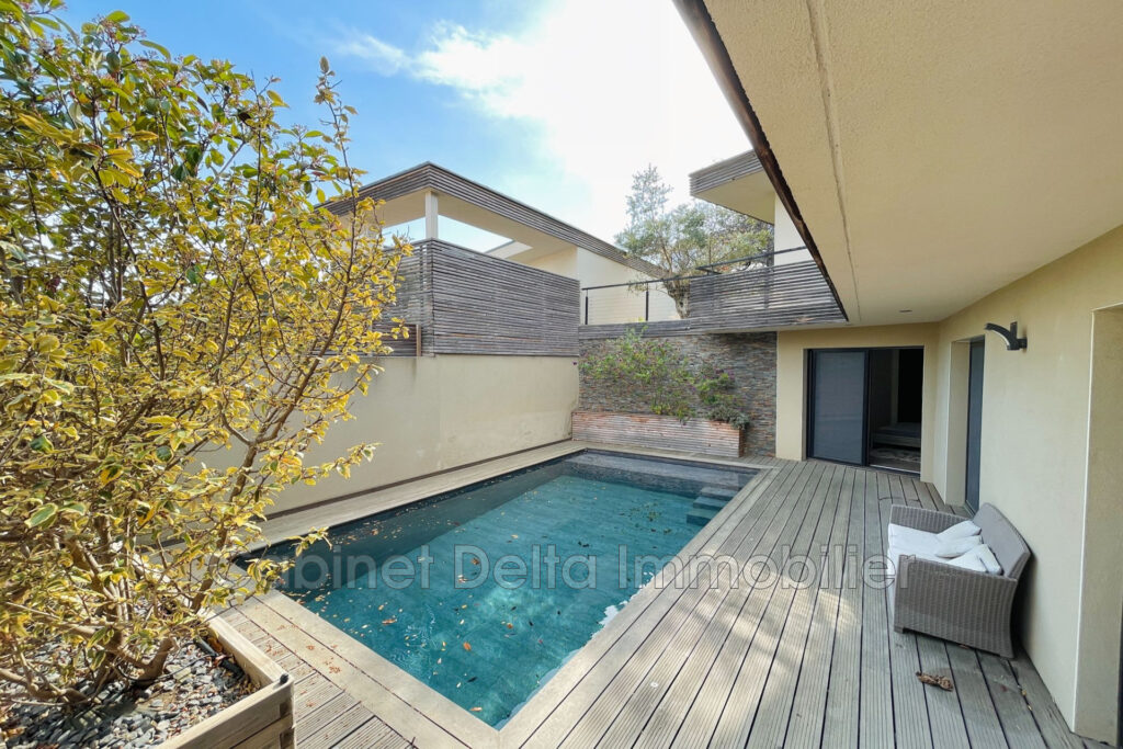 BANDOL Vue Mer – 5 pièces – 4 chambres – 130.00 m²