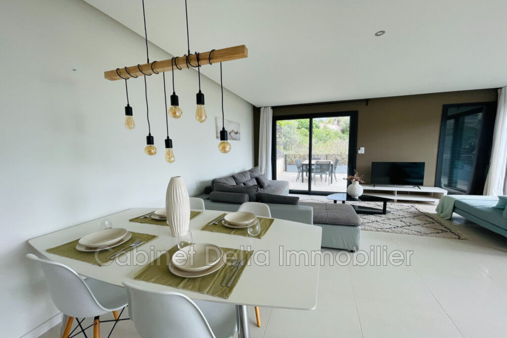 BANDOL Vue Mer – 5 pièces – 4 chambres – 130.00 m²