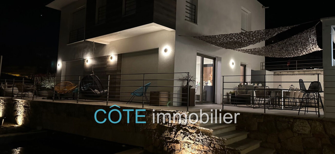 vente maison contemporaine 4 Pièce(s) – 4 pièces – 3 chambres – 120.00 m²