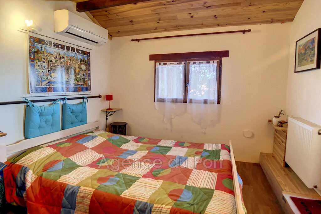 vente villa 6 Pièce(s) – 6 pièces – 5 chambres – 139.00 m²