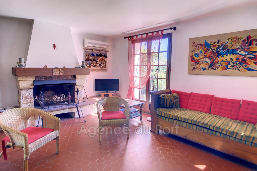 vente villa 6 Pièce(s) – 6 pièces – 5 chambres – 139.00 m²