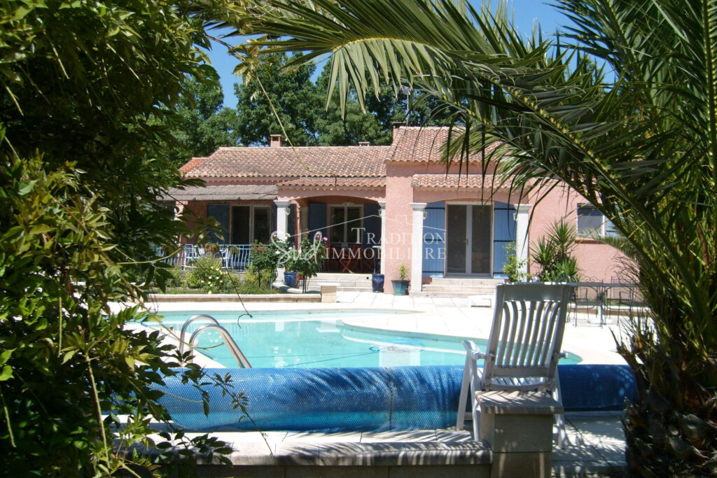 vente maison 7 Pièce(s) – 7 pièces – 4 chambres – 155.00 m²