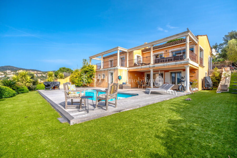 Maison à vendre à Sainte-maxime