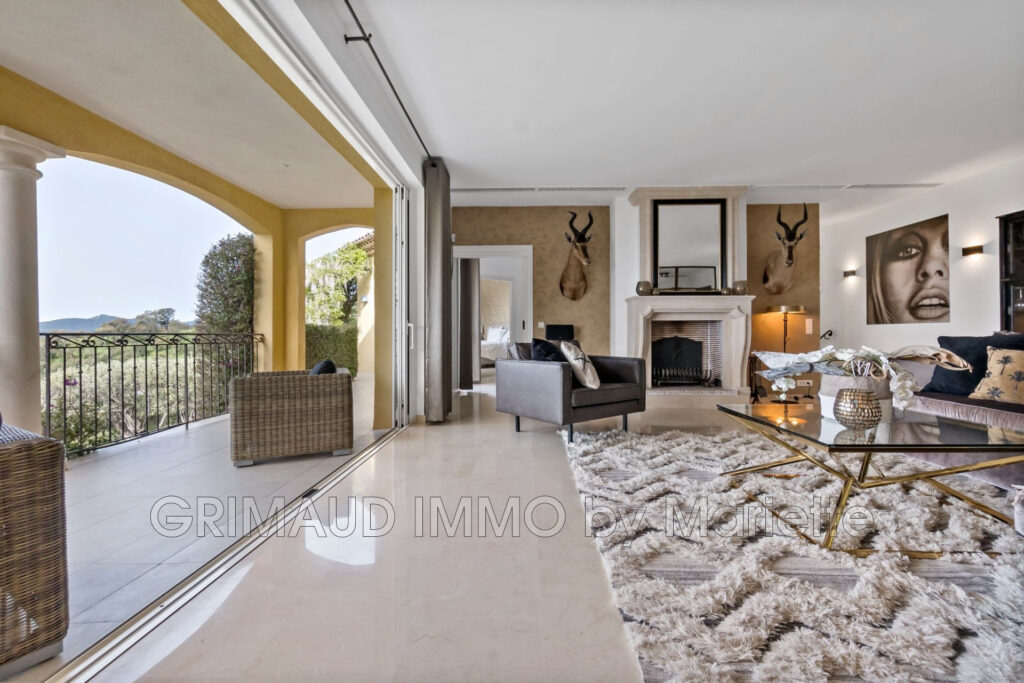 belle proprieté avec vue mer, au calme avec belles prestations – 7 pièces – 5 chambres – 250.00 m²