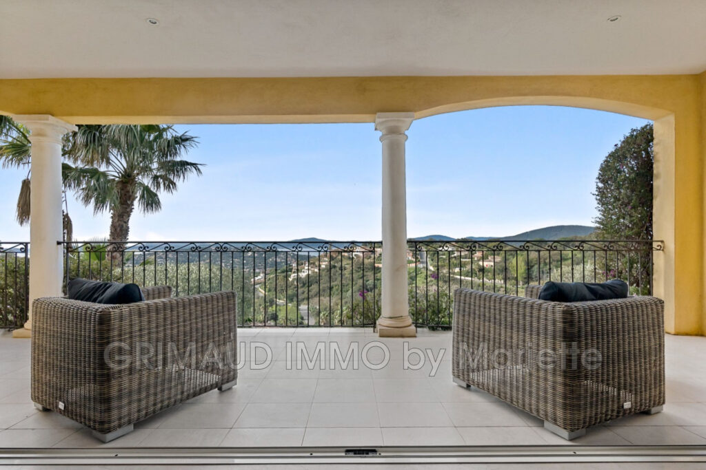 belle proprieté avec vue mer, au calme avec belles prestations – 7 pièces – 5 chambres – 250.00 m²