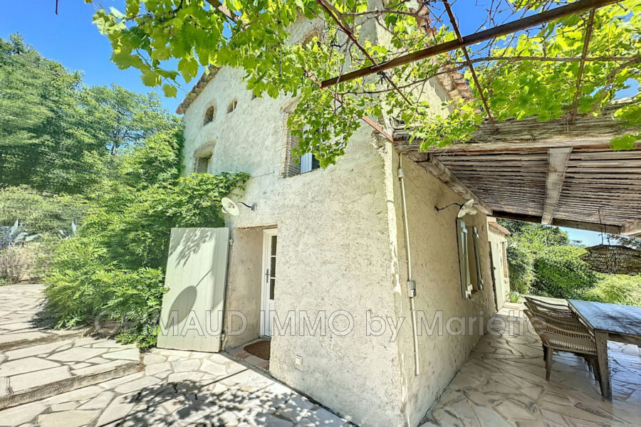 Maison à vendre à La garde-freinet