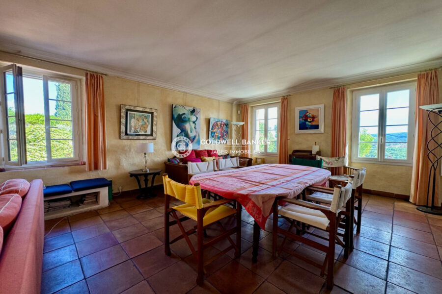 Maison à vendre à Grimaud