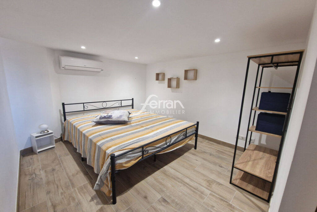 vente immeuble 8 Pièce(s) – 8 pièces – 5 chambres – NR voyageurs – 170.00 m²