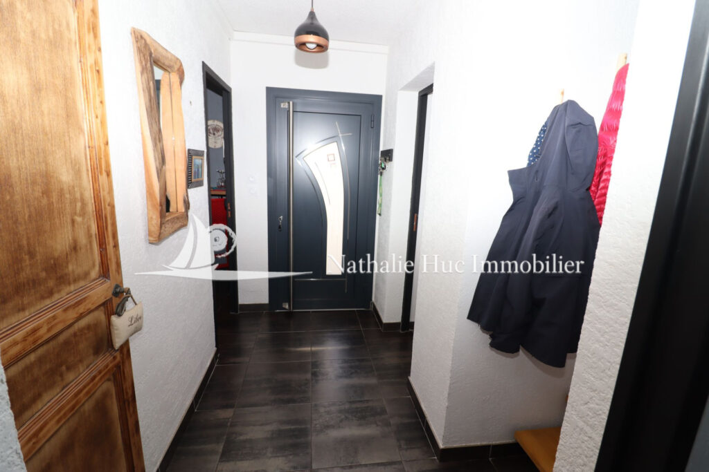 vente villa 5 Pièce(s) – 5 pièces – 4 chambres – NR voyageurs – 100.00 m²