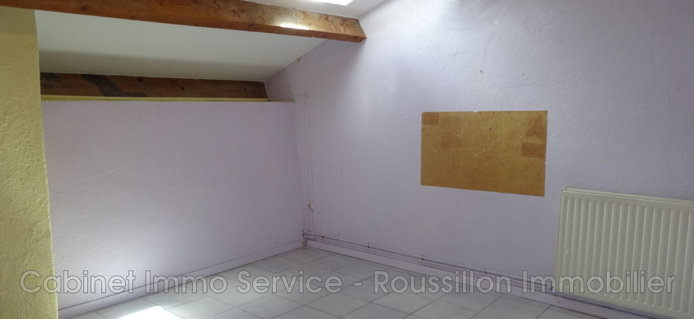 vente  – NR pièces – 4 chambres – 102.00 m²