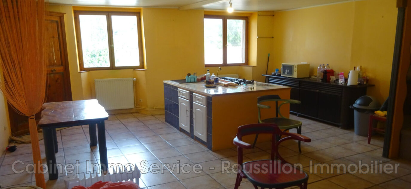 vente  – NR pièces – 4 chambres – 102.00 m²