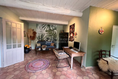 ST REMY DE PROVENCE – LE CHARME EN CAMPAGNE – 8 pièces – 5 chambres – 250.00 m²