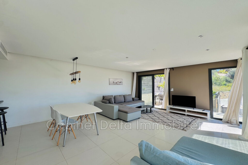 BANDOL Vue Mer – 5 pièces – 4 chambres – 130.00 m²