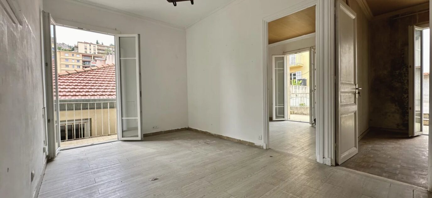 NICE LIBÉRATION – MAISON – JARDIN – 10 pièces – 5 chambres – 193 m²