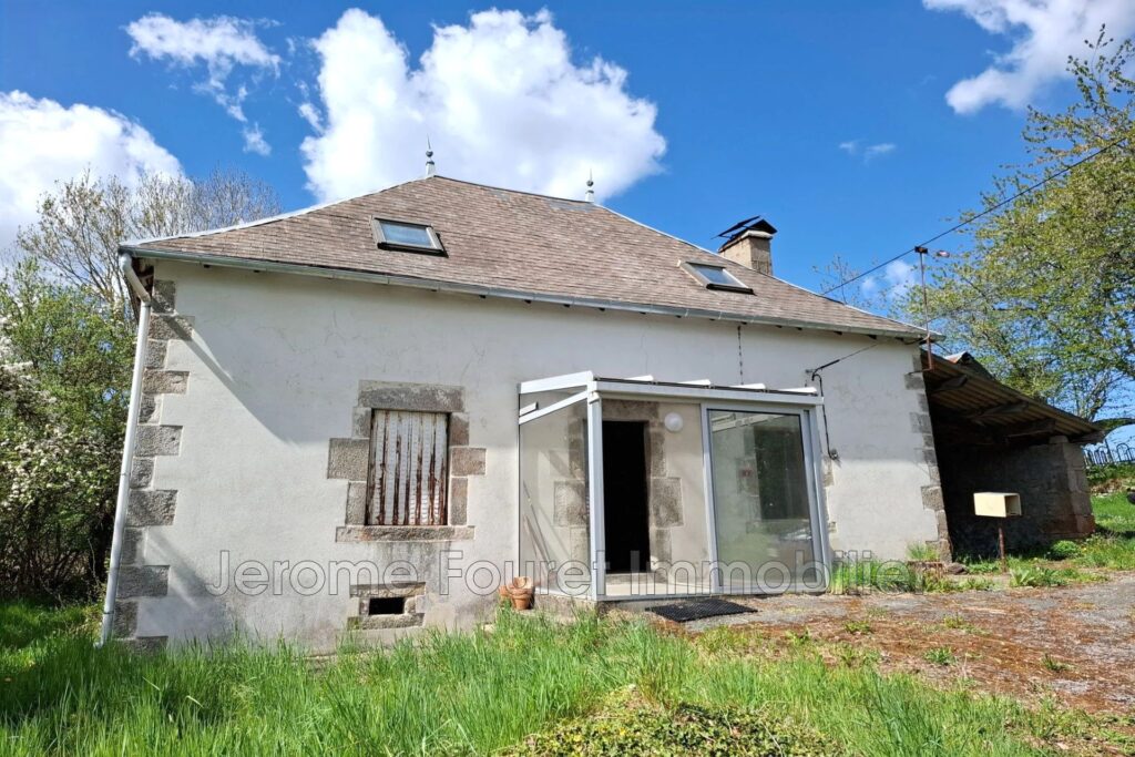 vente propriété – NR pièces – NR chambres – 265.00 m²