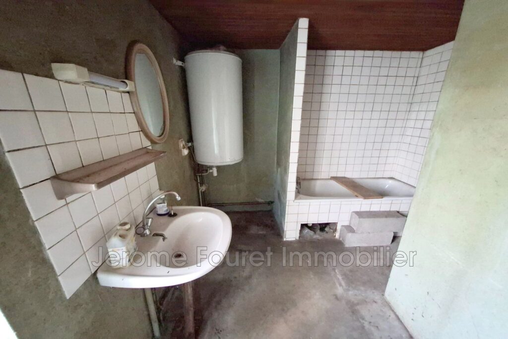 vente propriété – NR pièces – NR chambres – 265.00 m²