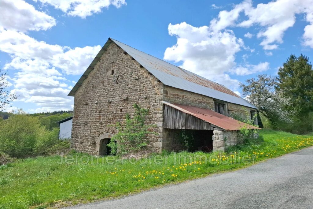 vente propriété – NR pièces – NR chambres – 265.00 m²
