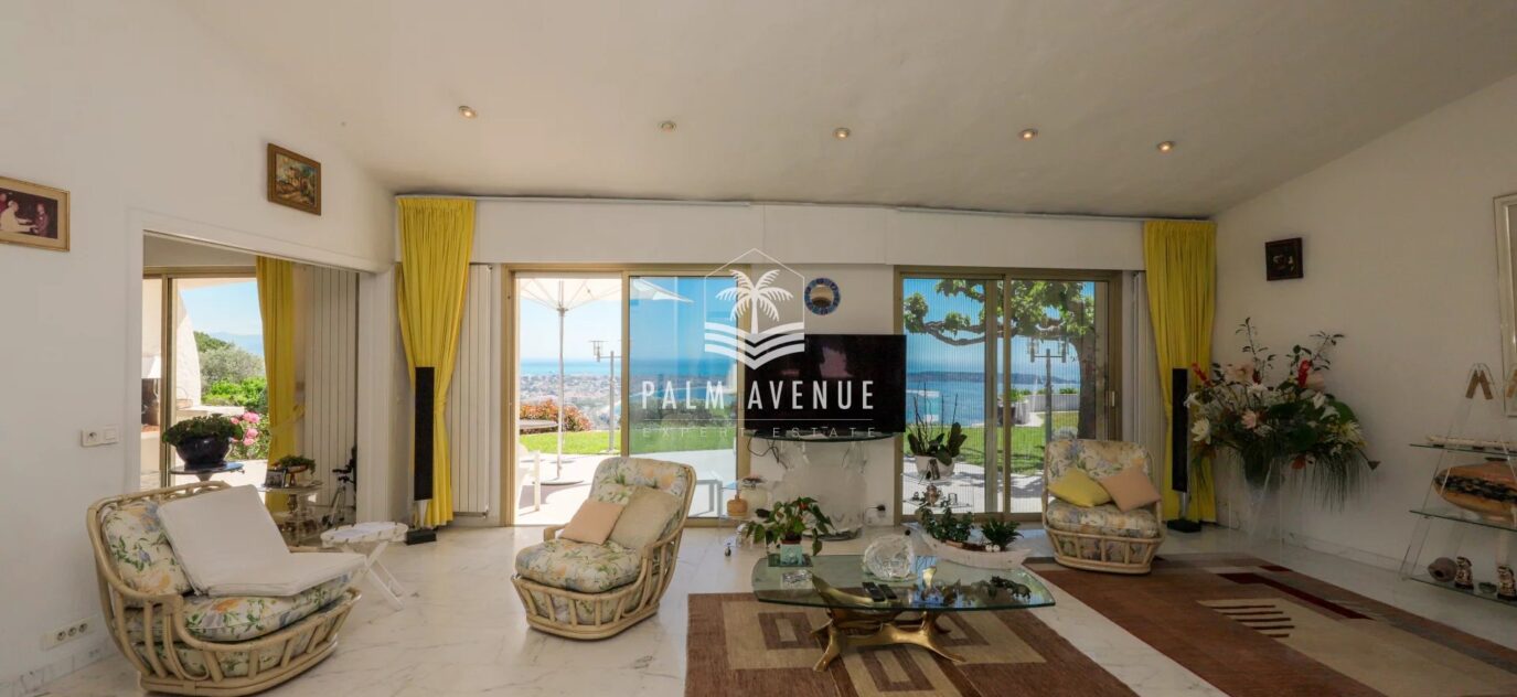 SUPER CANNES – PROPRIETE D’EXCEPTION –  VUE IMPRENABLE – VILLA AVEC PISCINE – MAISON DE GARDIEN – POOL HOUSE – 10 pièces – 6 chambres – NR voyageurs – 400 m²