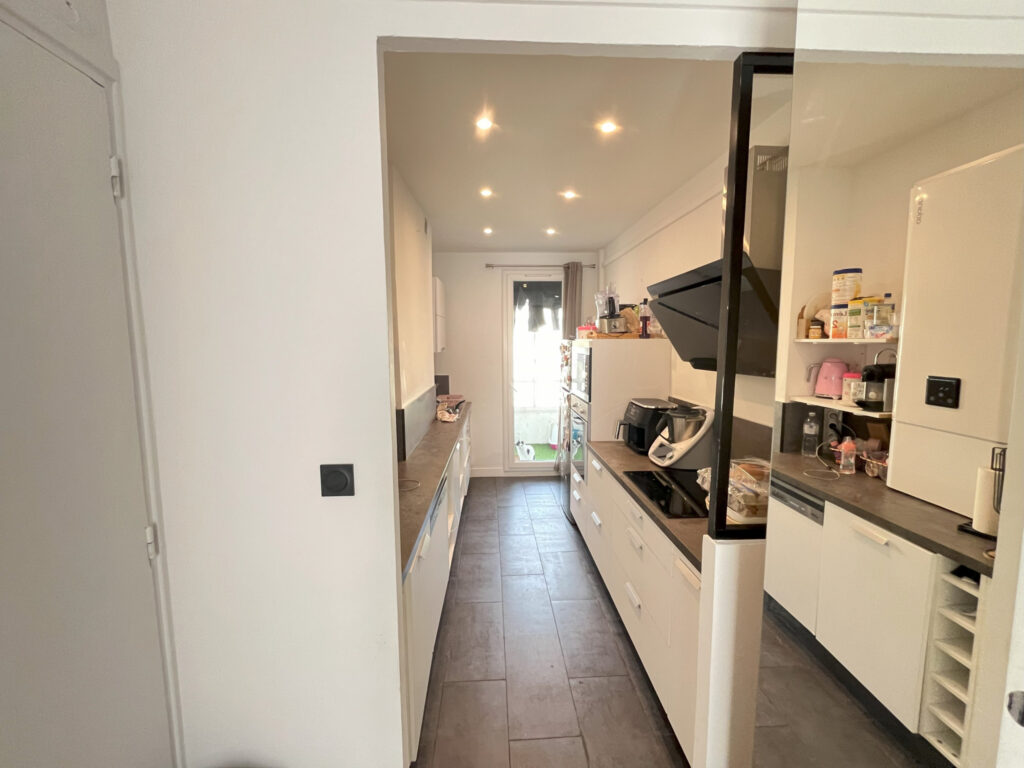 Magnifique appartement SÉCURISÉ de type 2/3 de 57 m2 travers – 3 pièces – 2 chambres – 57.1 m²