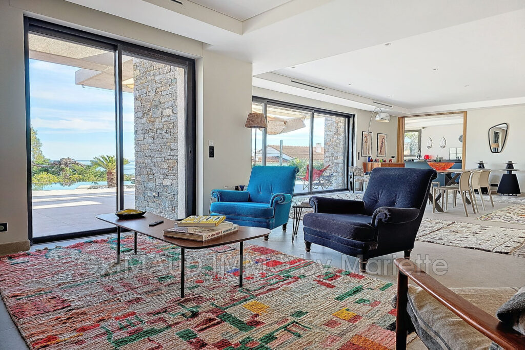 vente villa 7 Pièce(s) – 7 pièces – 5 chambres – 4  – 280.00 m²