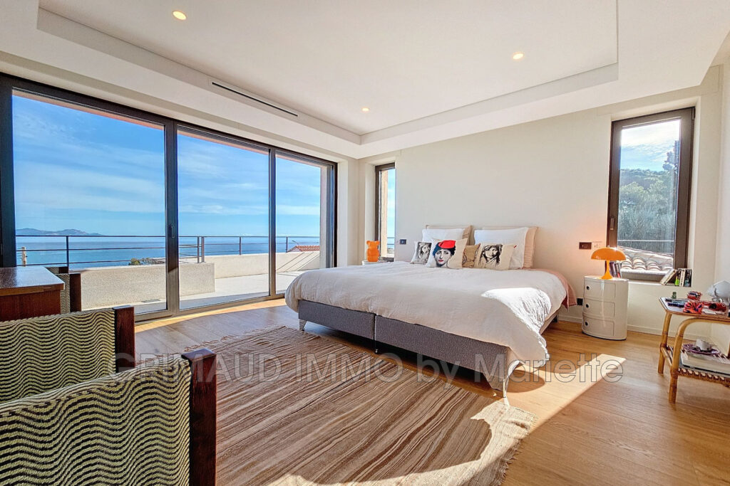 vente villa 7 Pièce(s) – 7 pièces – 5 chambres – 4  – 280.00 m²