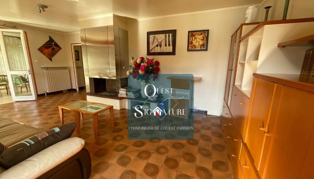 ISSOU- Maison F6 avec piscine – Bord de Seine – 6 pièces – 4 chambres – NR  – 136 m²