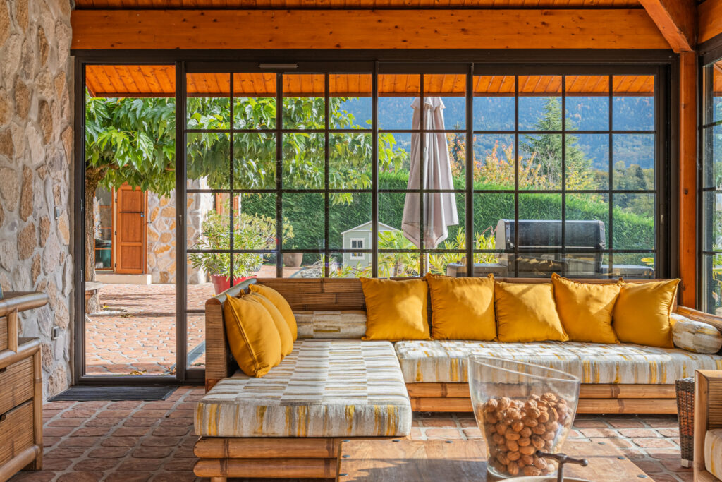 Superbe Propriété à Herbeys – Un Havre de Quiétude et de Bi – 10 pièces – 6 chambres – 4  – 432 m²