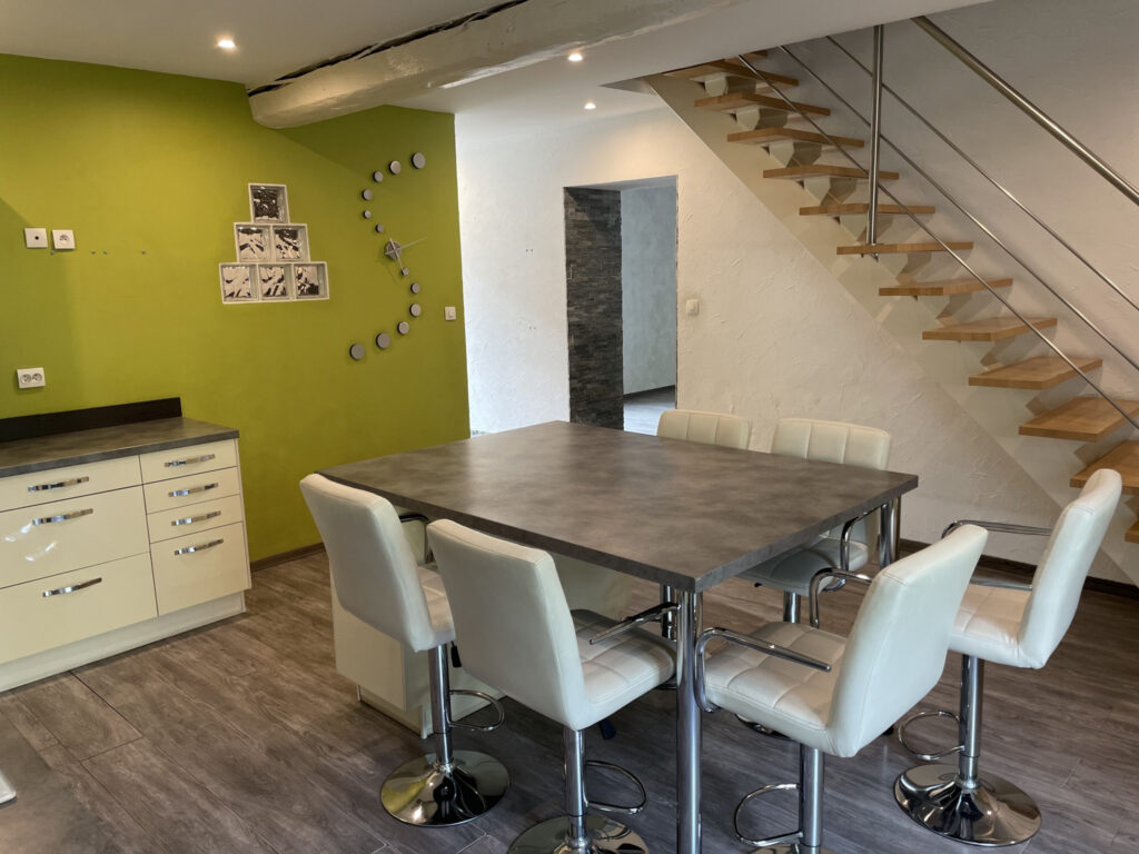 Maison 5 pièces – 124m2 – Sainte Colombe – 5 pièces – 4 chambres – 4  – 124.94 m²