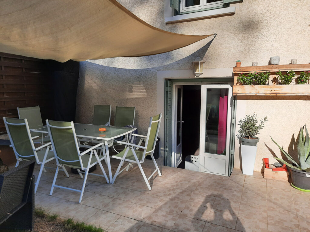 Maison 5 pièces – 124m2 – Sainte Colombe – 5 pièces – 4 chambres – 4  – 124.94 m²