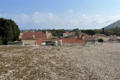 VILLENEUVE LOUBET PLAGE – Maison de Maître à rénover  – 8 pièces – 6 chambres – 208 m²