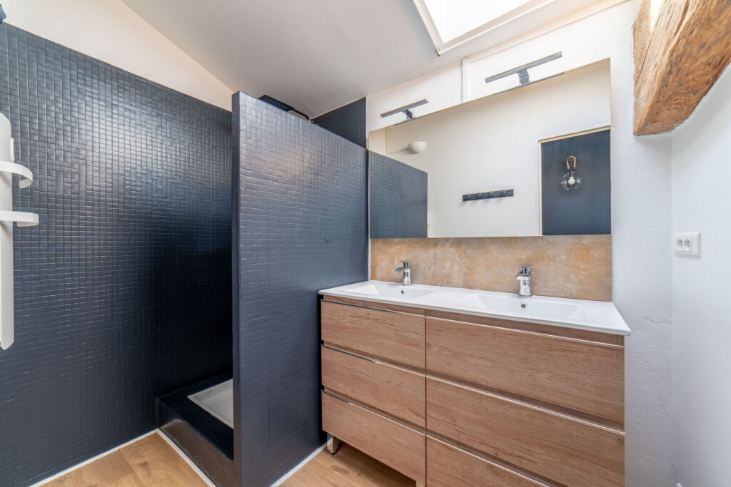 Domaine d’exeption à 15 minutes de Narbonne – 6 pièces – 4 chambres – 4  – 270 m²