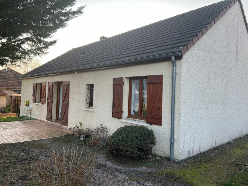 PAVILLON AVEC 3 CHAMBRES PROCHE DE TOUTES COMMODITES  – 4 pièces – 3 chambres – 4  – 88.1 m²