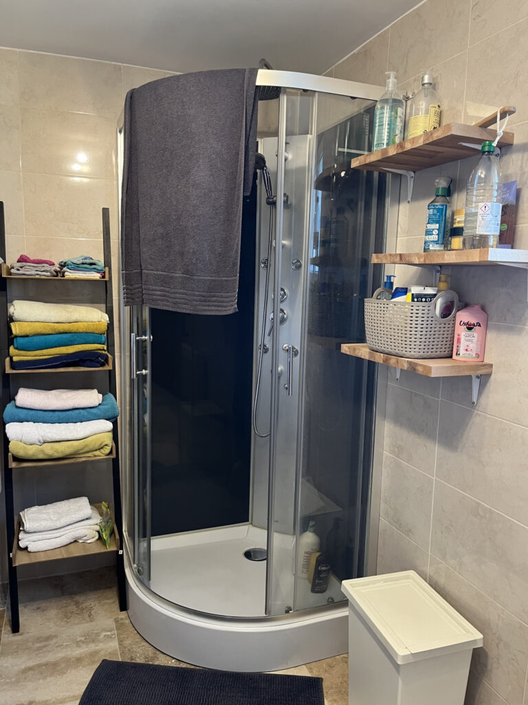 LONGERE AVEC VUE SUR LA CAMPAGNE – 5 pièces – 2 chambres – 4  – 130 m²