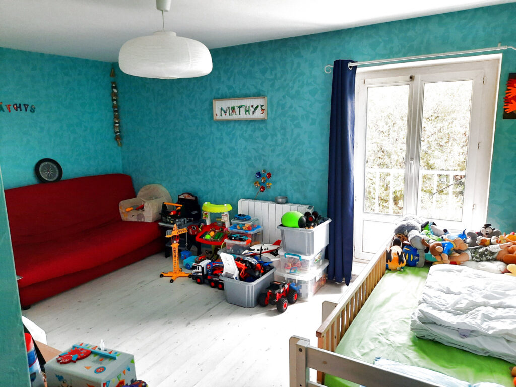 Maison 5 pièces – 124m2 – Sainte Colombe – 5 pièces – 4 chambres – 4  – 124.94 m²