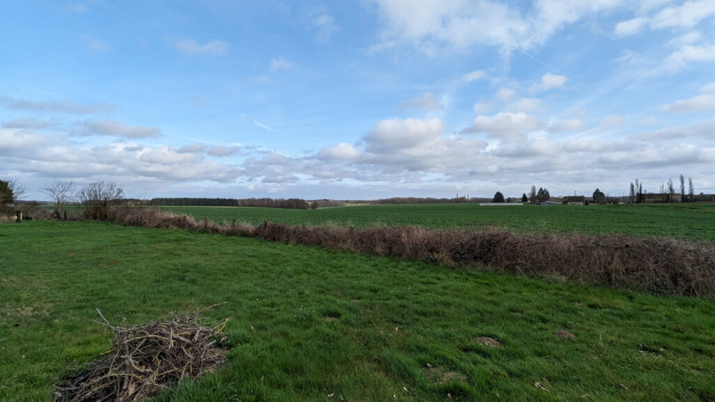 Entre Joigny et Courtenay, maison ancienne au calme – 5 pièces – 3 chambres – NR  – 132.06 m²