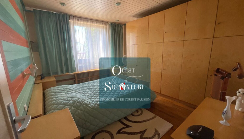 ISSOU- Maison F6 avec piscine – Bord de Seine – 6 pièces – 4 chambres – NR  – 136 m²