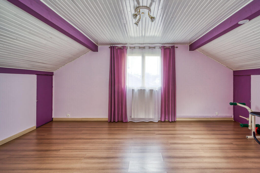 Grande Maison Familiale sur Grenoble – 6 pièces – 4 chambres – 4  – 174 m²