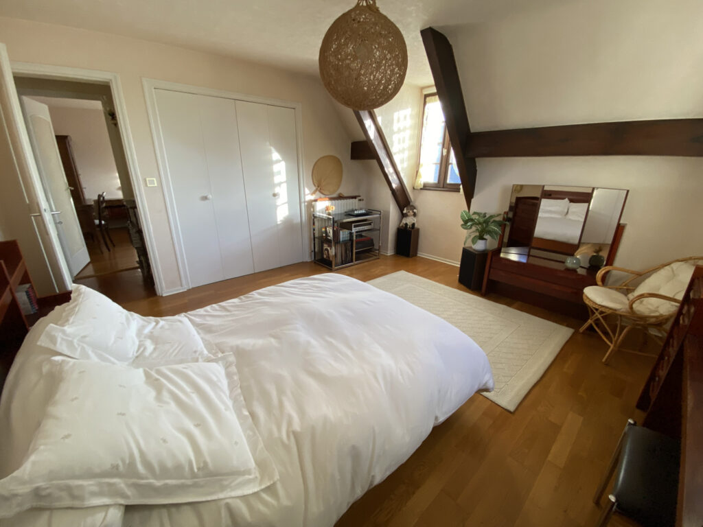 Maison 6 pièces Haut-d’Idron 185 m2 vue Pyrénées – 5 pièces – 4 chambres – 6  – 184.55 m²