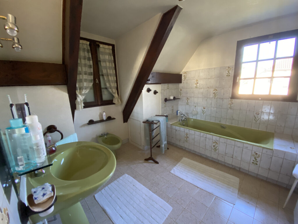 Maison 6 pièces Haut-d’Idron 185 m2 vue Pyrénées – 5 pièces – 4 chambres – 6  – 184.55 m²