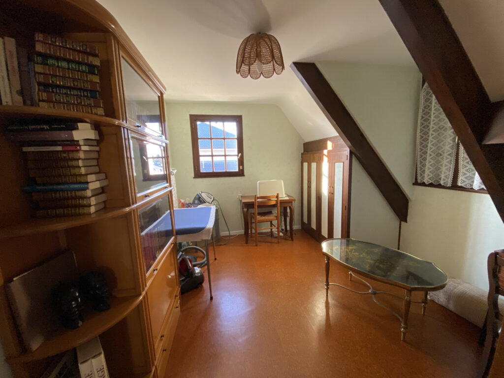 Maison 6 pièces Haut-d’Idron 185 m2 vue Pyrénées – 5 pièces – 4 chambres – 6  – 184.55 m²