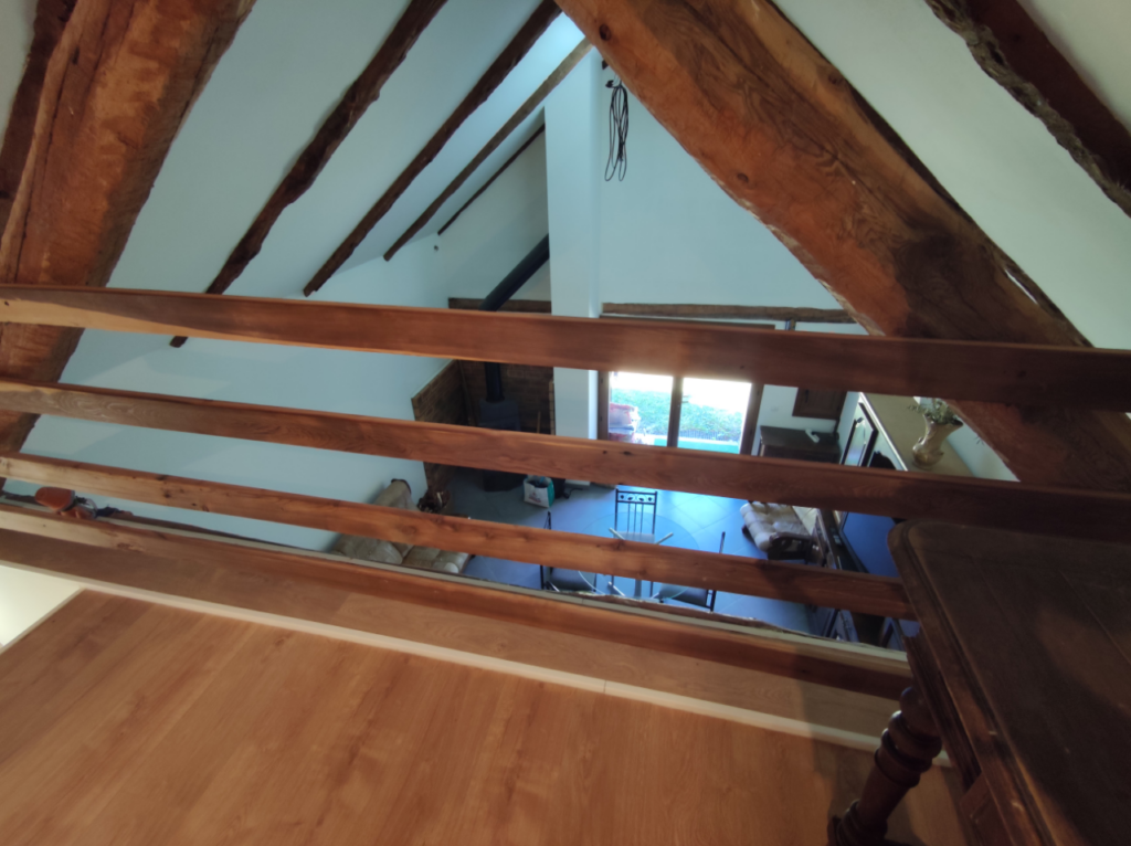 Vadeblore St Dalmas – Grange entièrement rénovée – 4 pièces – 3 chambres – NR  – 133 m²