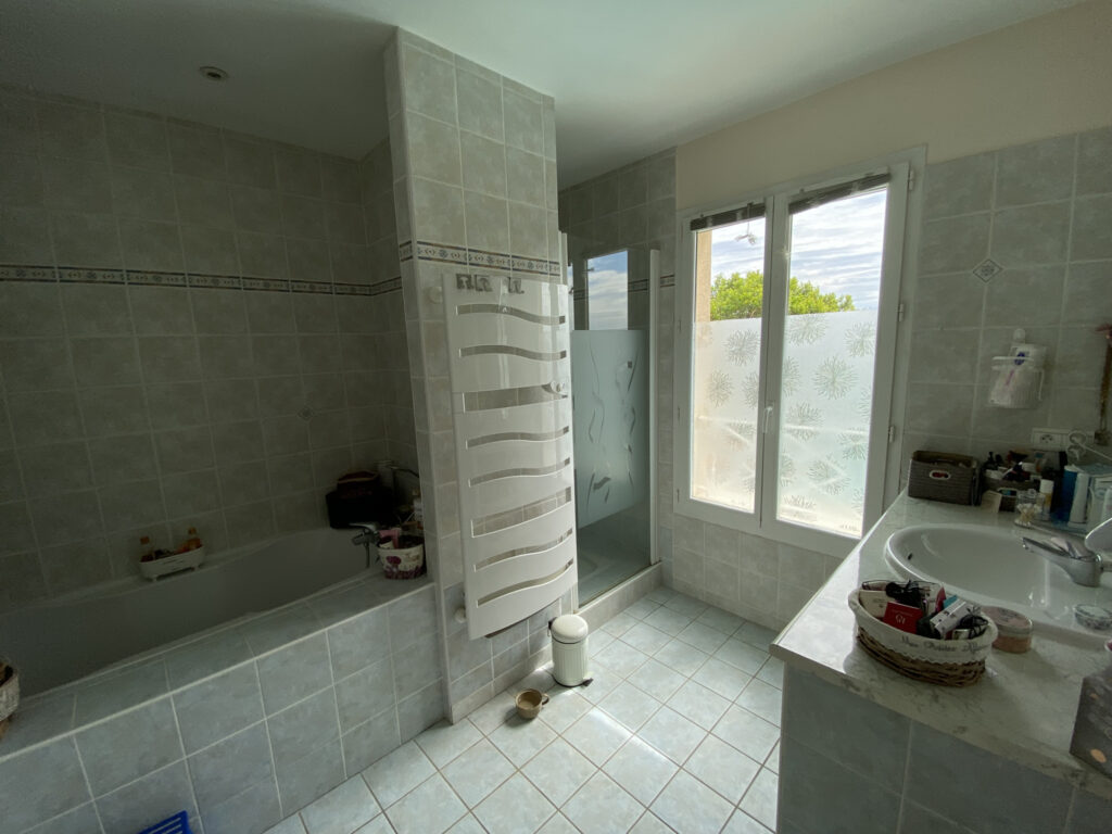 Maison 5 pièces 175 m2 vue Pyrénées – 5 pièces – 4 chambres – 6  – 178 m²