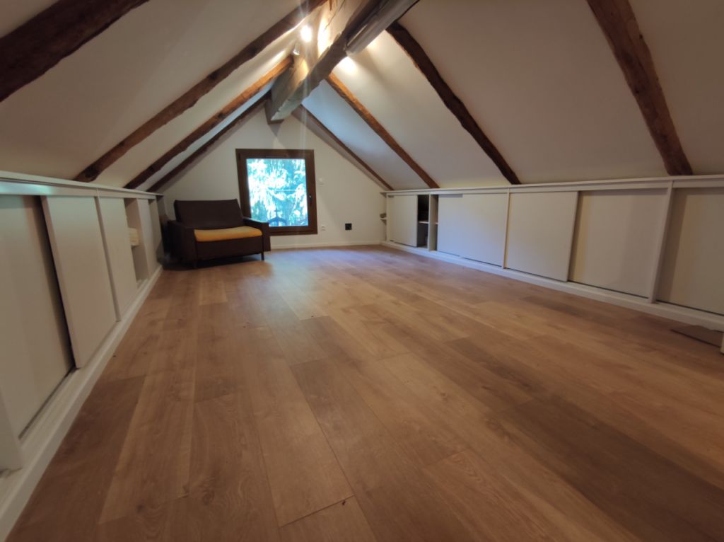 Vadeblore St Dalmas – Grange entièrement rénovée – 4 pièces – 3 chambres – NR  – 133 m²