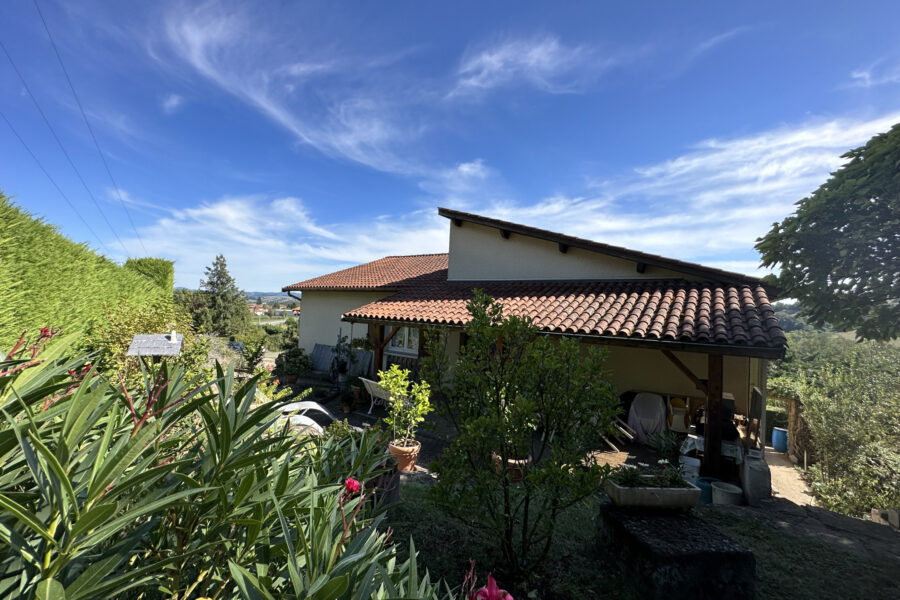 Maison à vendre à Saint-symphorien-de-lay