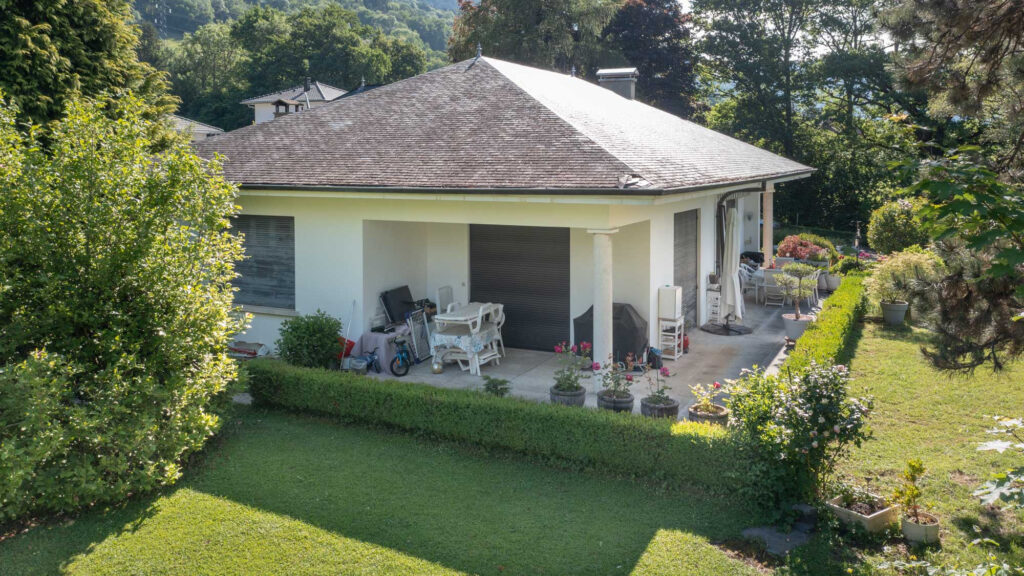  Villa de charme de 227 m2  – 6 pièces – 5 chambres – 4  – 227.02 m²