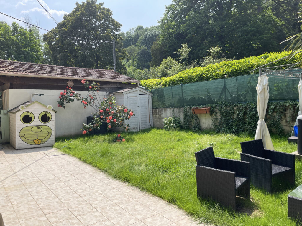 Maison 5 pièces – 124m2 – Sainte Colombe – 5 pièces – 4 chambres – 4  – 124.94 m²